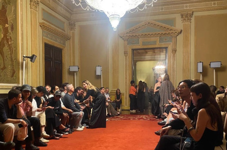 Sala do desfile da Osklen

