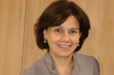 Coordenadora do PNUD, Betina Barbosa explica os dados referentes a 2012-2024