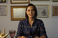 Michelle Bolsonaro contratou produtora para organizar o v&iacute;deo e encarar Flavio Bolsonaro e irm&atilde;os