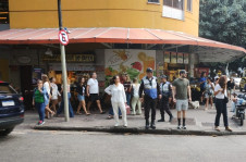 Opportunity quer comprar, al&eacute;m da loja na esquina movimentada, todos os apartamentos do pr&eacute;dio em cima, para erguer no local mais um espig&atilde;o