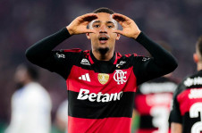 Samuel Lino fez o gol da vit&oacute;ria