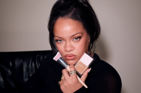 Rihanna pesquisou tons de pele de v&aacute;rios pa&iacute;ses
