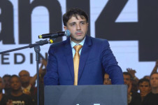 O candidato Renan Santos