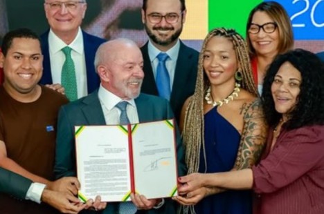 O presidente Lula lan&ccedil;ou o Prospera EI, nessa ter&ccedil;a-feira, no Pal&aacute;cio do Planalto