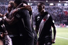 O Vasco vai jogar contra o Flamengo, na pr&oacute;xima quarta-feira (29), pelo Brasileir&atilde;o
